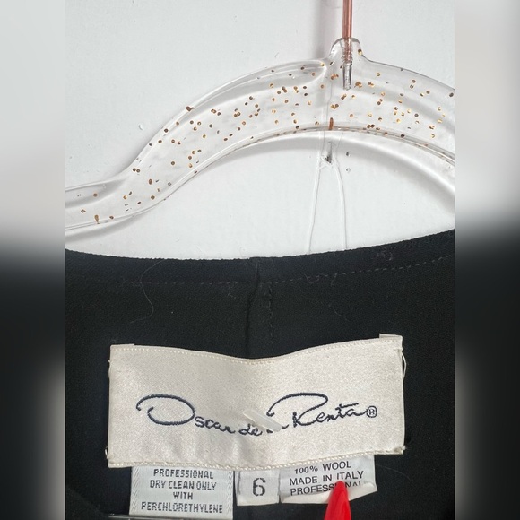 Vintage Oscar de la Renta Oriental Wool Jacket Size
6 $3290 - Picture 5 of 6